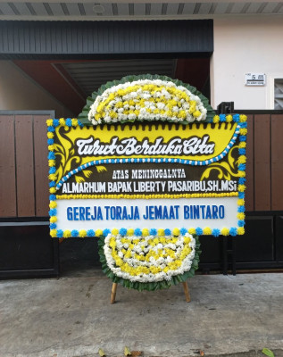 Papan Bunga Duka di Gegerkalong